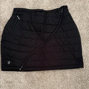 Puffer skirt size Medium neve  brand
